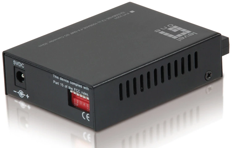 LevelOne FVT-2201 RJ45 To SC Fast Ethernet Media Converter - Single-Mode Fiber - 20km 2 LevelOne FVT-2201 RJ45 To SC Fast Ethernet Media Converter - Single-Mode Fiber - 20km - Image 2