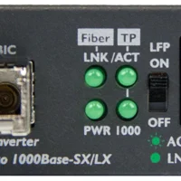 StarTech MCM1110MMLC Gigabit Ethernet Fiber Media Converter - Compact - 850nm Multimode LC - 550m -CableSupply shop ST MCM1110MMLC 2